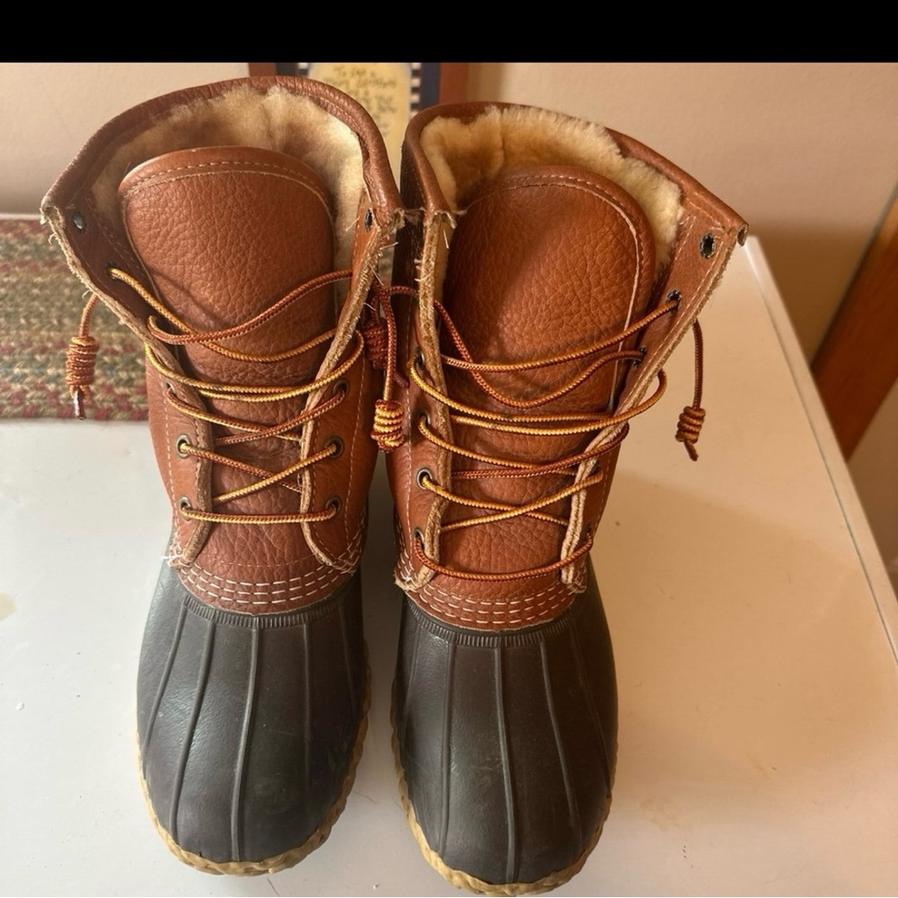 L.L Bean Women’s Bean Boot Shearling Lined